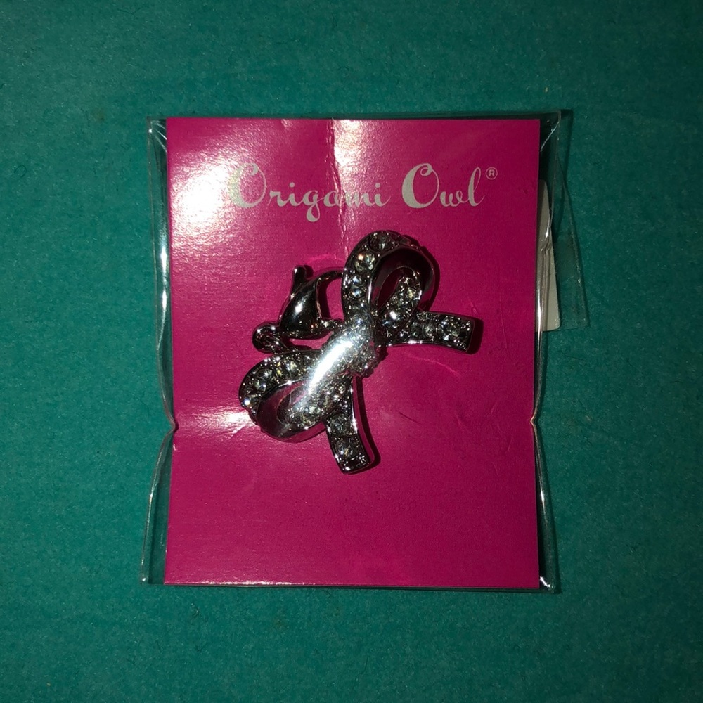 Silver bow dangle with crystals by Swarovski